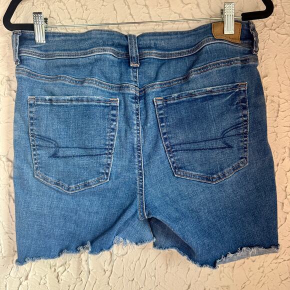 American Eagle Next Level Stretch Denim Shorts Womens Size 12 Distressed Raw Hem - Picture 6 of 8